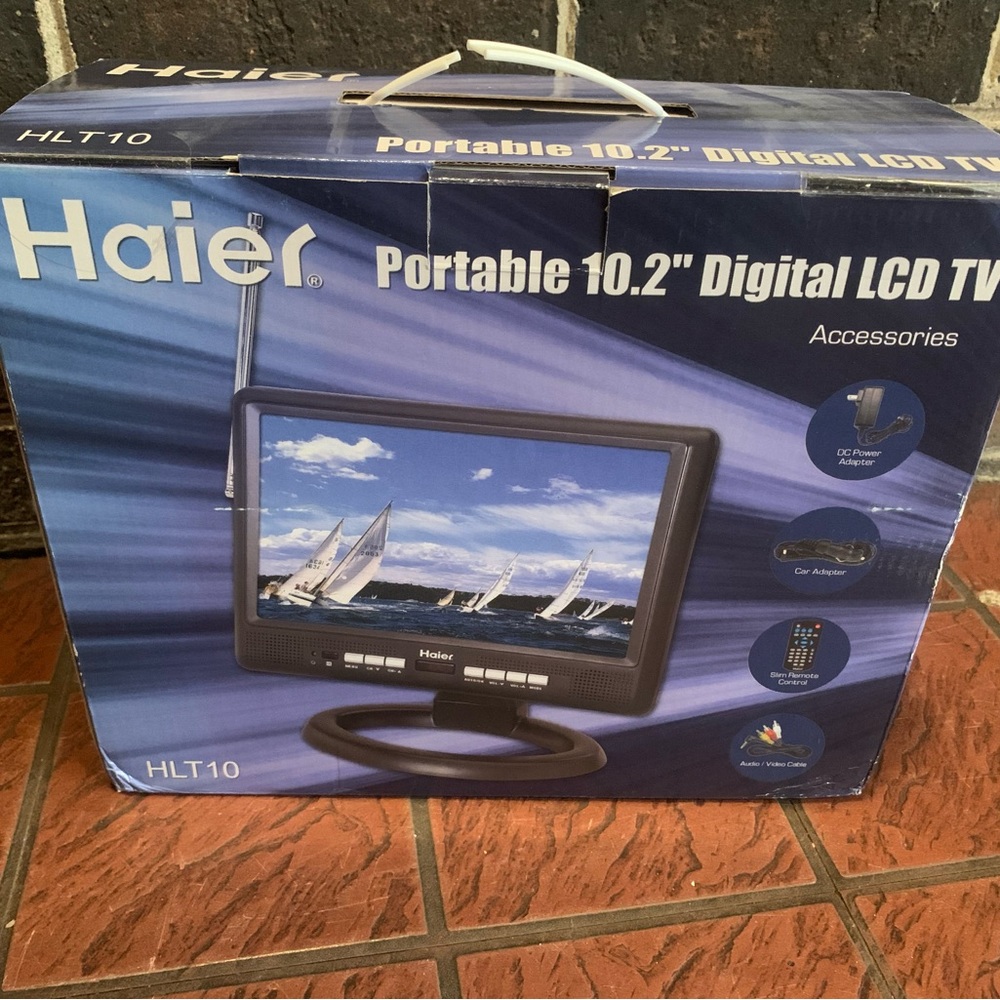 Haier portable 10.2 digital lcd tv *NIB* Still sealed.